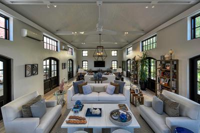 9-Bedroom Mariposa