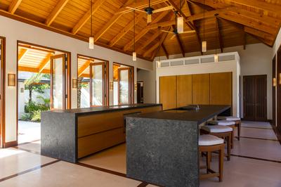 6-Bedroom East Wind