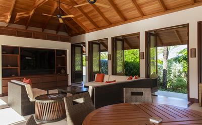 6-Bedroom East Wind