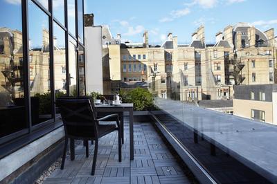 Belgravia Suite