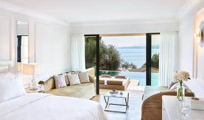 Swim Up Family Bungalow Open Plan