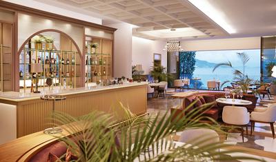 Merlins Bar & Restaurant