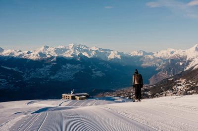 Skiing