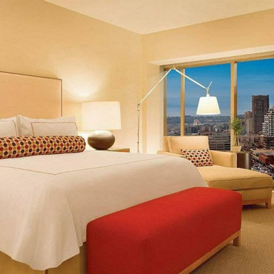 Four Seasons Hotel Seattle image