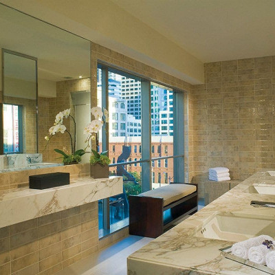 Four Seasons Hotel Seattle image