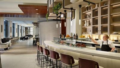 EDGE Restaurant & Bar