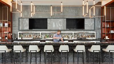 EDGE Restaurant & Bar