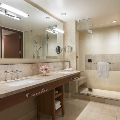 1- Bedroom Silicon Valley Suite