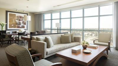 Luxury Suite