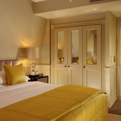 Westminster Suite