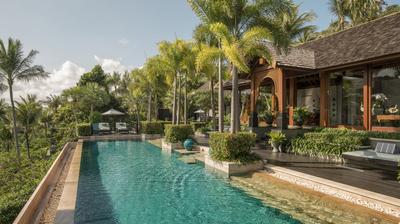 Five -Bedroom Residence Villa With Pool