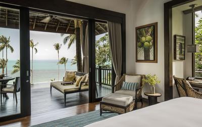 Beach Villa with Pool