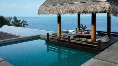 Four -Bedroom Residence Villa With Pool