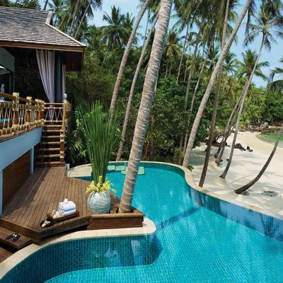 Beach Villa with Pool