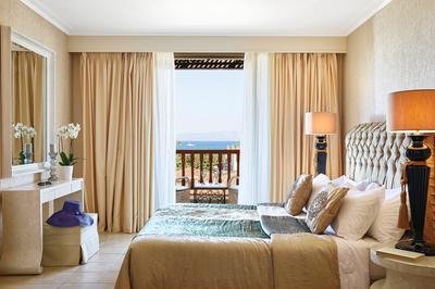 Penthouse Senior Suite