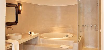 Junior Bungalow Suite