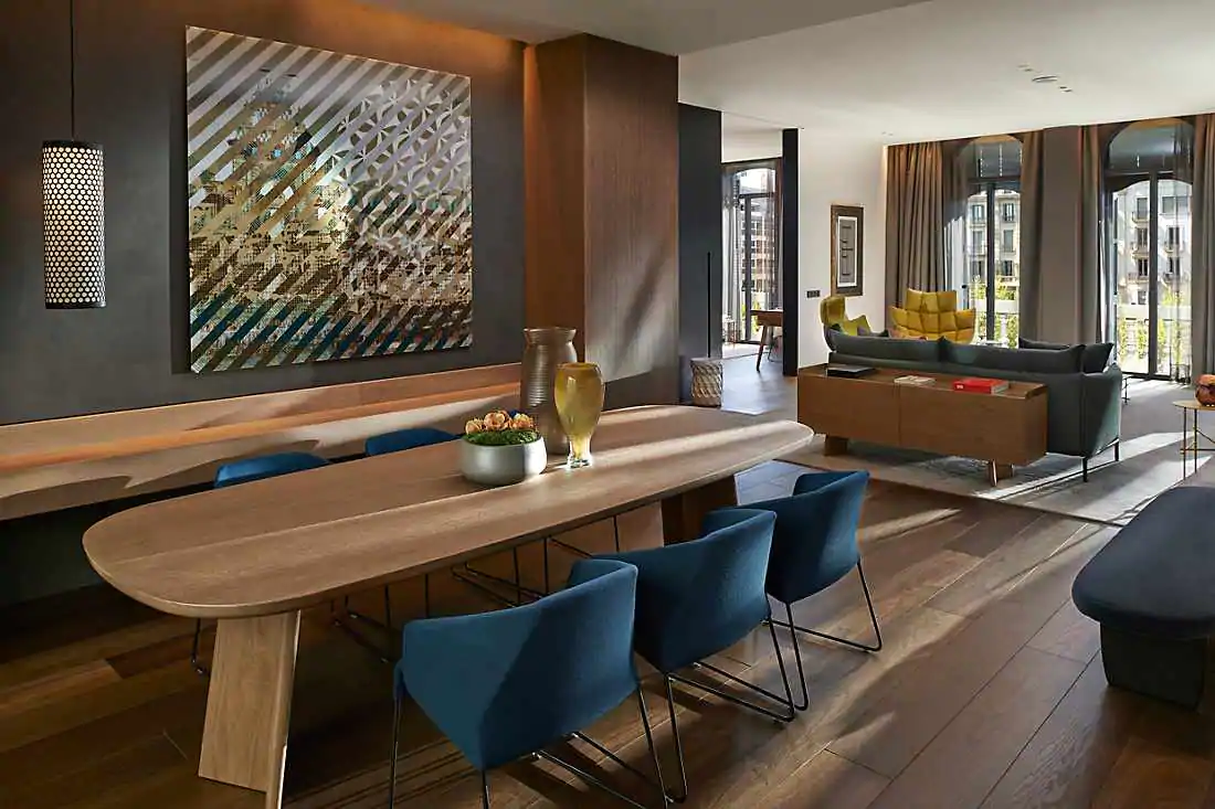 Premier Suite