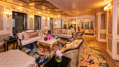Belle Epoque Suite