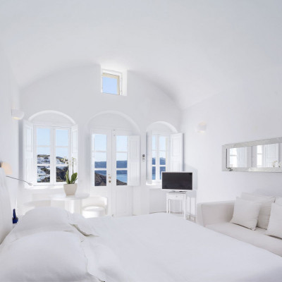 Canaves Oia Suites image