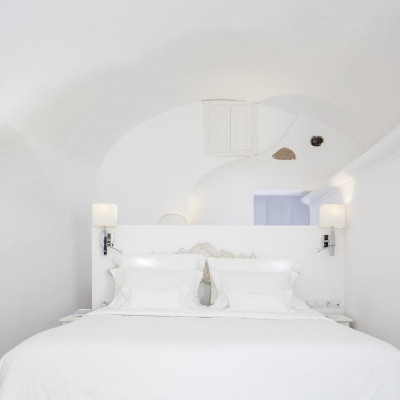 Canaves Oia Suites image