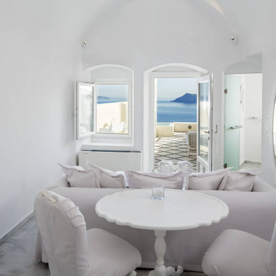 Canaves Oia Suites image