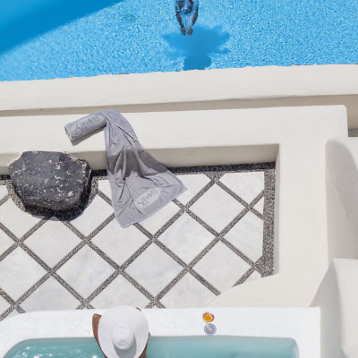 Canaves Oia Suites image