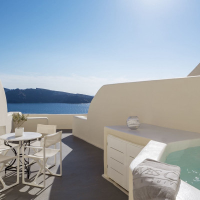 Canaves Oia Suites image