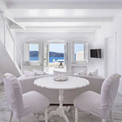 Canaves Oia Suites image