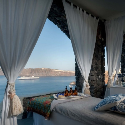 Canaves Oia Suites image