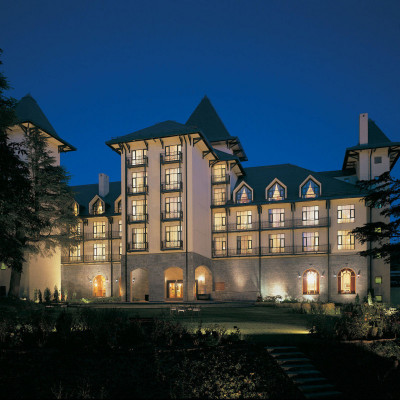 Wildflower Hall image