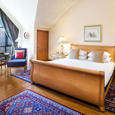 Wildflower Hall image