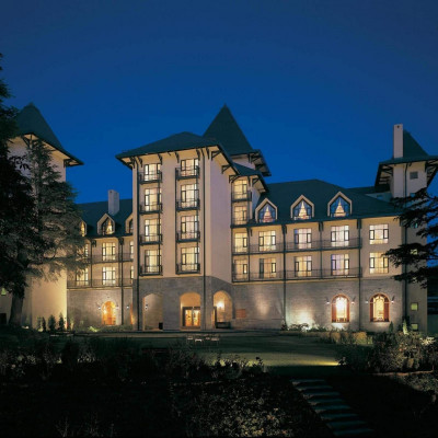 Wildflower Hall image