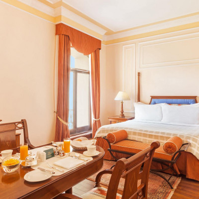 The Oberoi Grand, Kolkata image