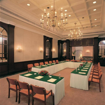 The Oberoi Grand, Kolkata image