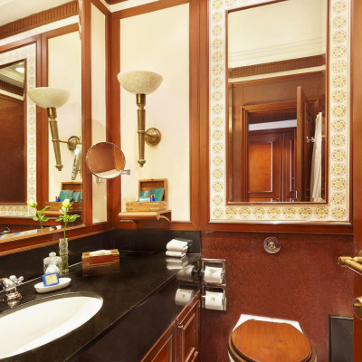 The Oberoi Grand, Kolkata image