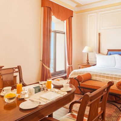 The Oberoi Grand, Kolkata image