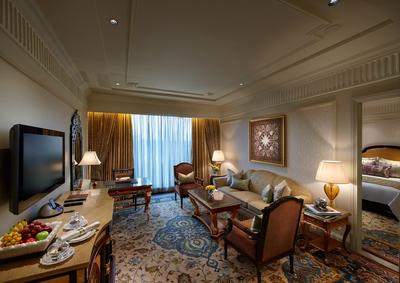 Luxury Suite