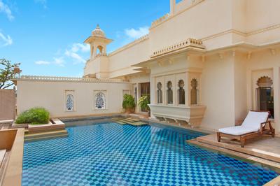 Luxury Suites with Private Pool