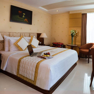 Northern Hotel image