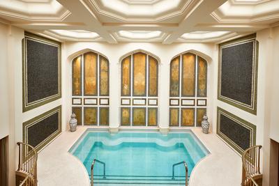 Mineral pool