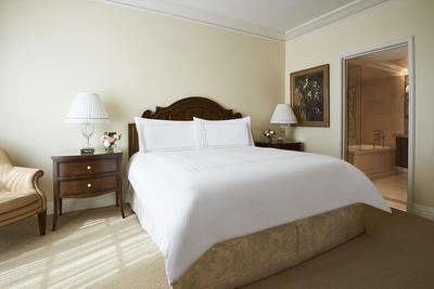 Beverly Suite
