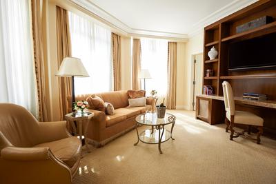 Beverly Suite