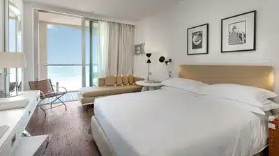 Deluxe Room Front Sea View