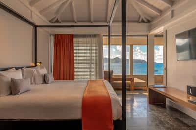 Ocean Panoramic Suite