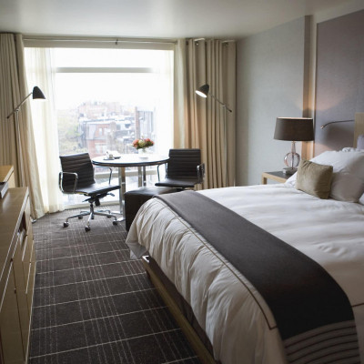 The Colonnade Hotel image