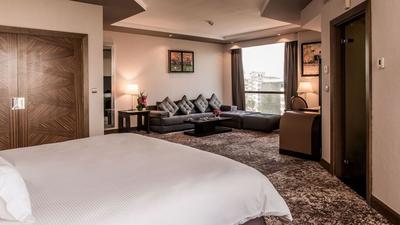 Prestige Suite, City View