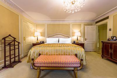 Harrington Suite
