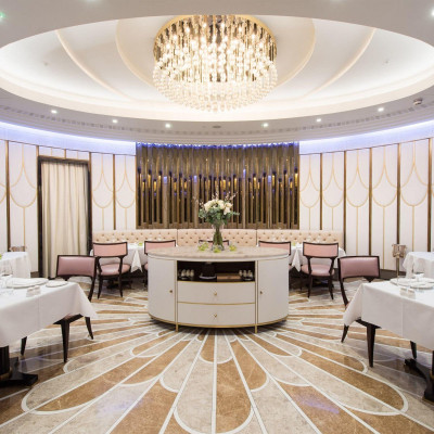 Oval Restaurant