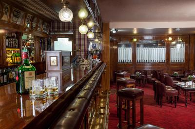 English Bar