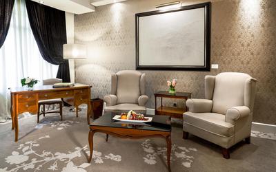 Junior Suite The Wellington Club